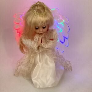Vintage Kneeling Angel Illuminated Christmas Decor 12" Multicolor